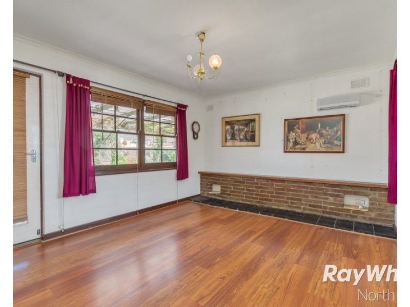 21 Finsterwald Way, Fairview Park SA 5126