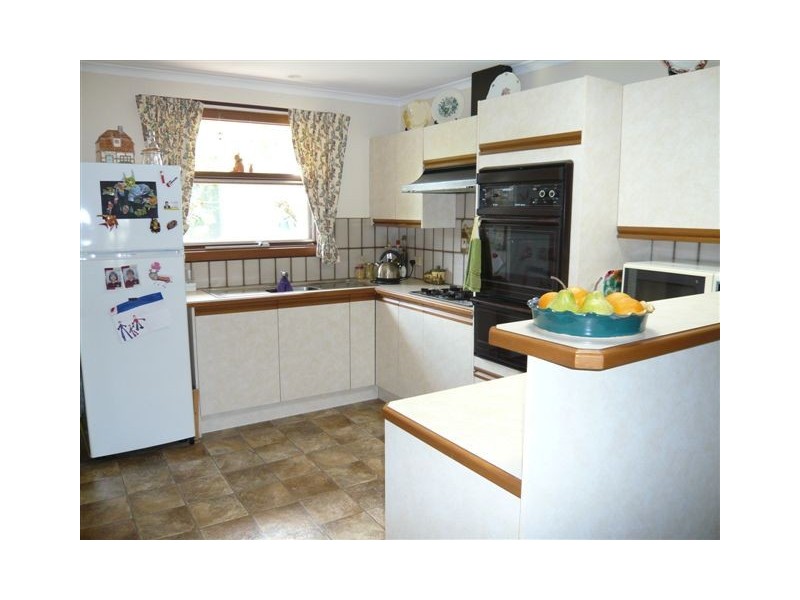 21 Chifley Avenue, Hope Valley SA 5090