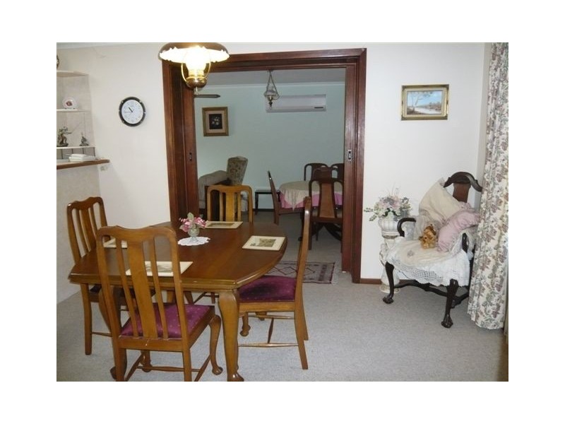 21 Chifley Avenue, Hope Valley SA 5090