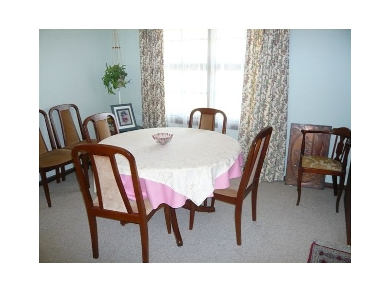 21 Chifley Avenue, Hope Valley SA 5090