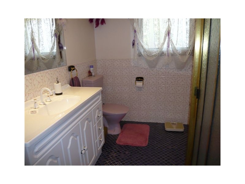 21 Chifley Avenue, Hope Valley SA 5090