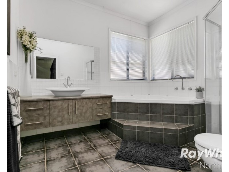 102 Reuben Richardson Road, Greenwith SA 5125