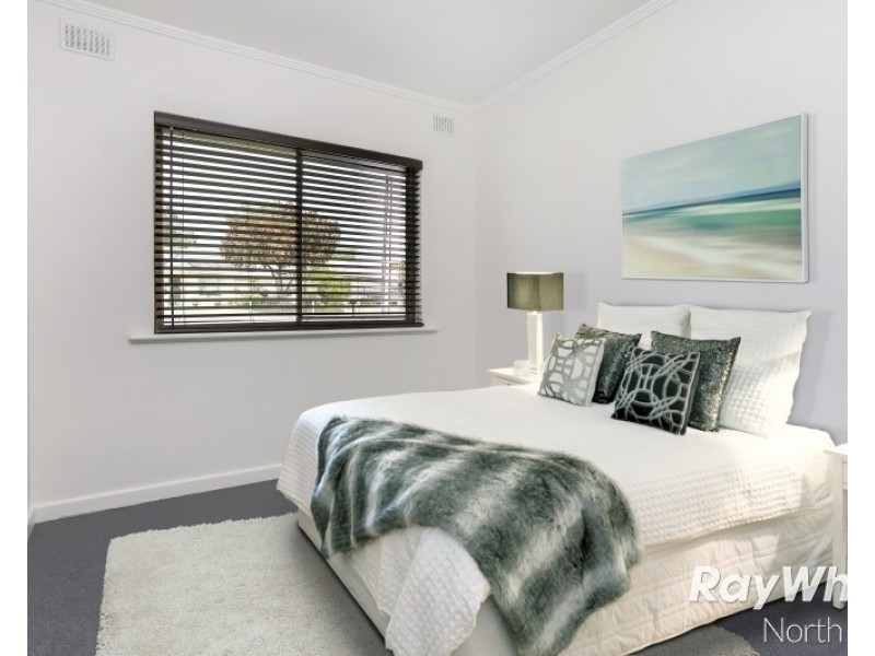 6 Forrest Avenue, Valley View SA 5093