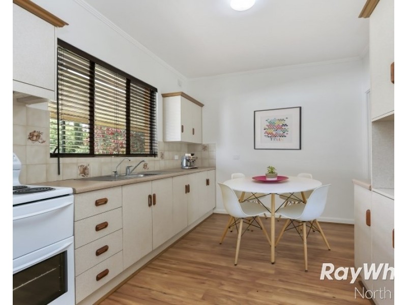 6 Forrest Avenue, Valley View SA 5093