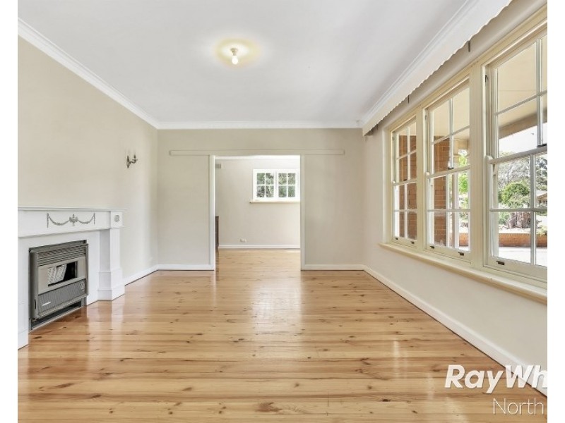 16 Buckley Crescent, Fairview Park SA 5126