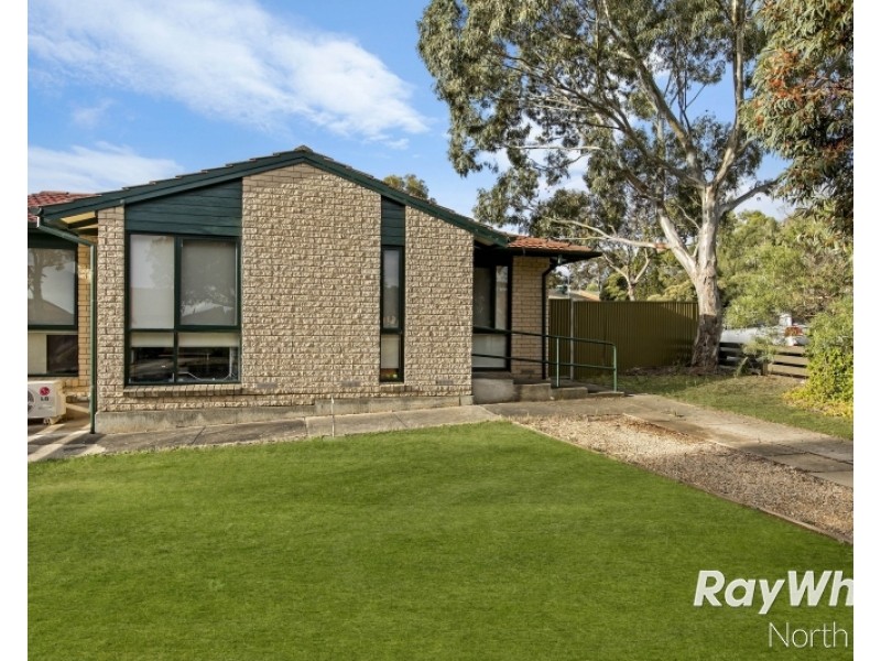 29 Milligan Drive, Para Vista SA 5093