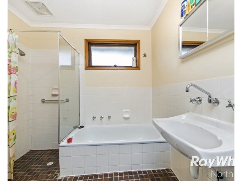 29 Milligan Drive, Para Vista SA 5093