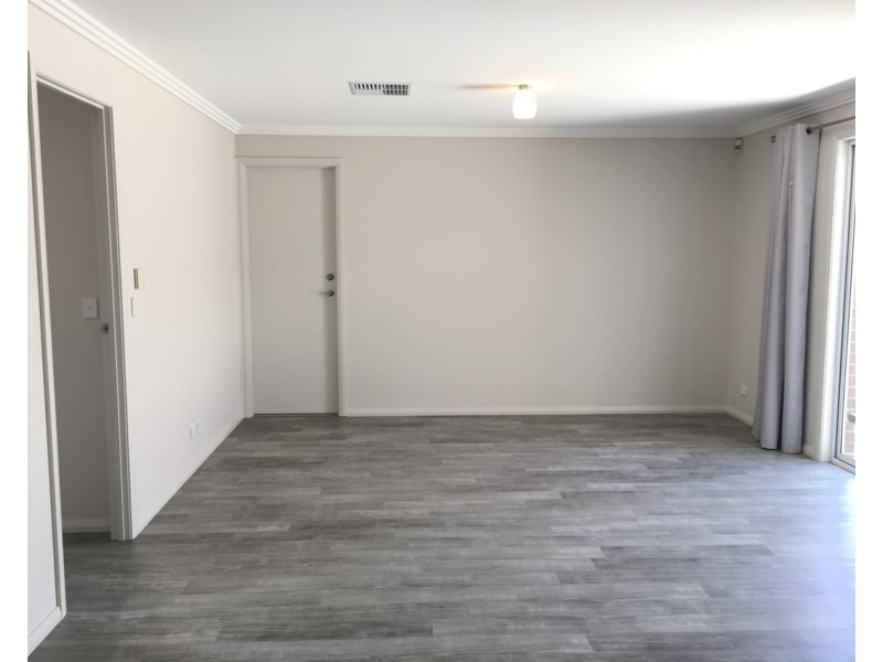 4 Claire Street, Ridgehaven SA 5097