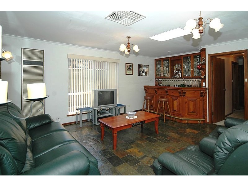 6 Sandpiper Court, Modbury Heights SA 5092