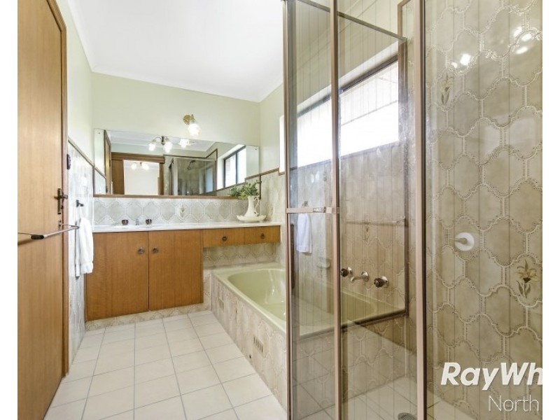 53 Hamilton Road, Fairview Park SA 5126