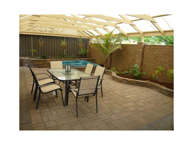 10 Palmyra Street, Modbury Heights SA 5092