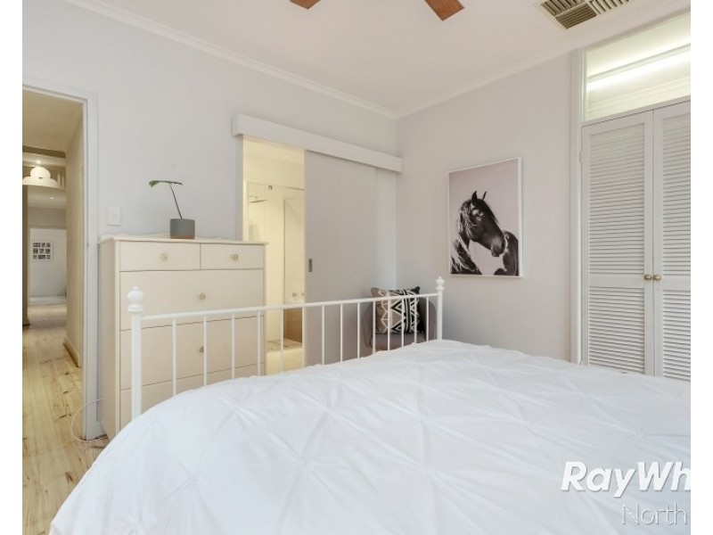 1 Shannon Rise, Banksia Park SA 5091