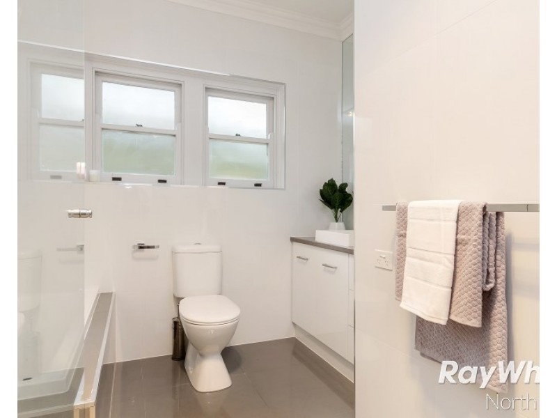 1 Shannon Rise, Banksia Park SA 5091