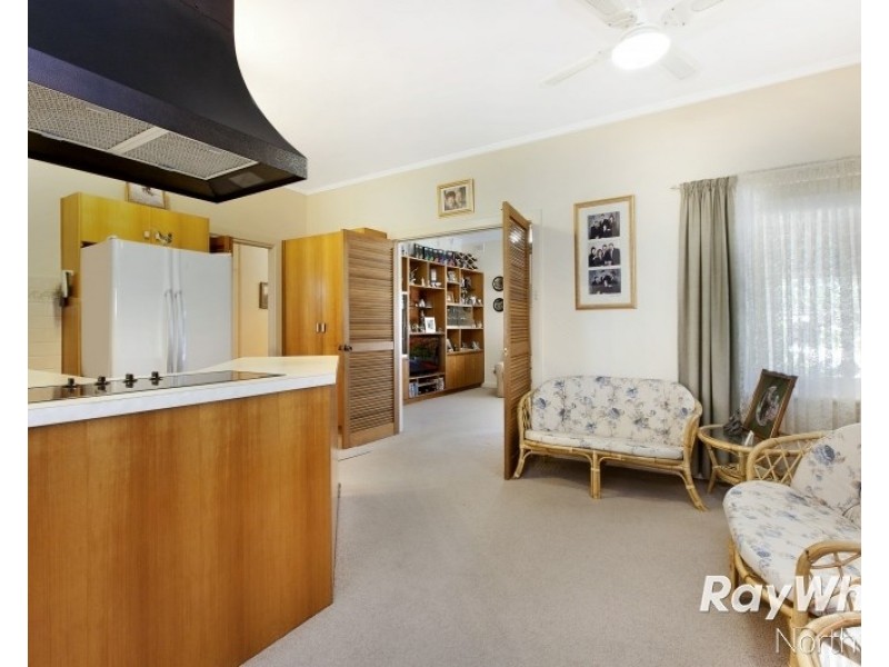 7 Woodland Road, Mitchell Park SA 5043