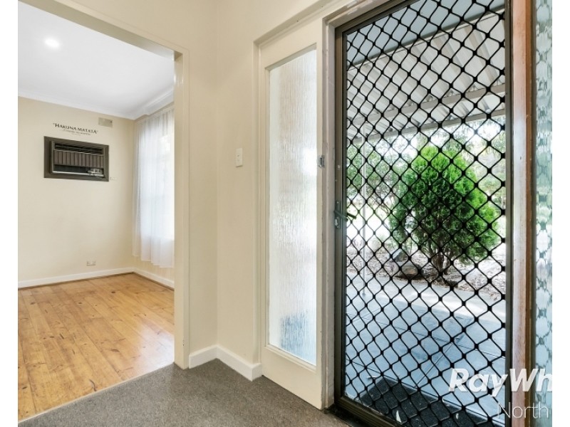 7 Dew Court, Vista SA 5091