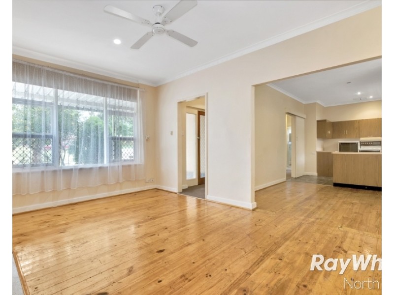 7 Dew Court, Vista SA 5091