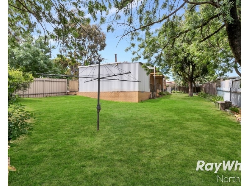 7 Dew Court, Vista SA 5091