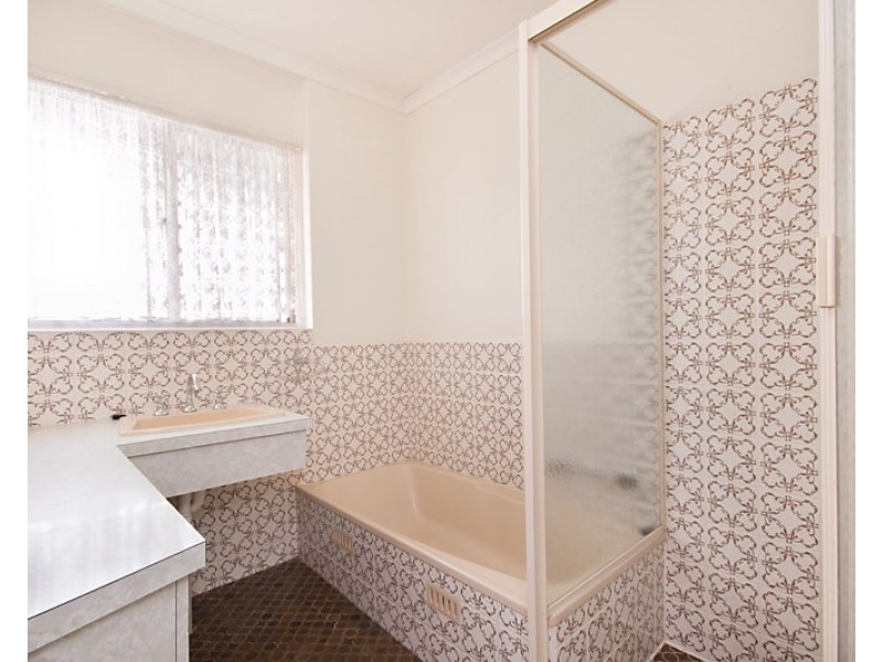 1 Kiekebusch Road, Gulfview Heights SA 5096