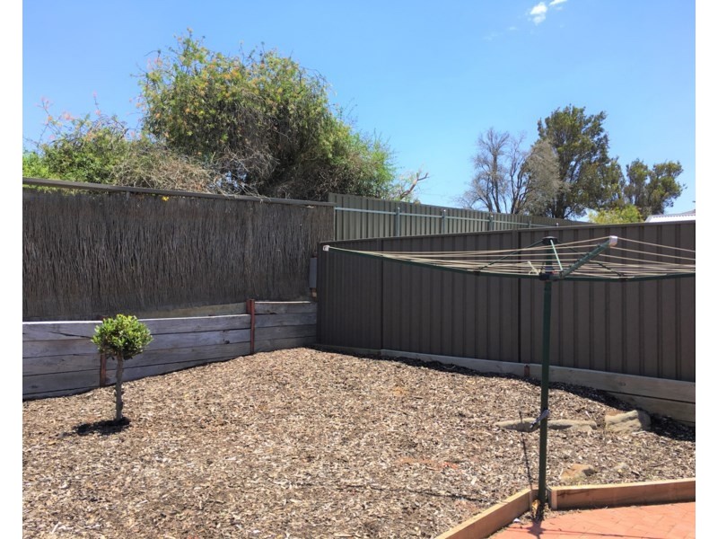 8 Dempster Court, Greenwith SA 5125