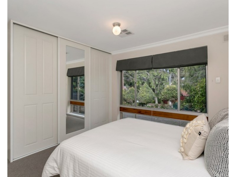 24 Lugarno Street, Redwood Park SA 5097