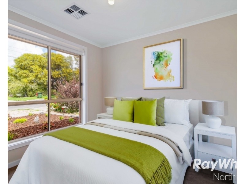 8A Kym Avenue, Valley View SA 5093