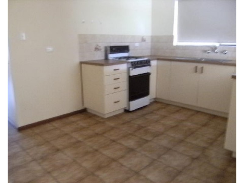 2/9 Clayson Road, Salisbury East SA 5109