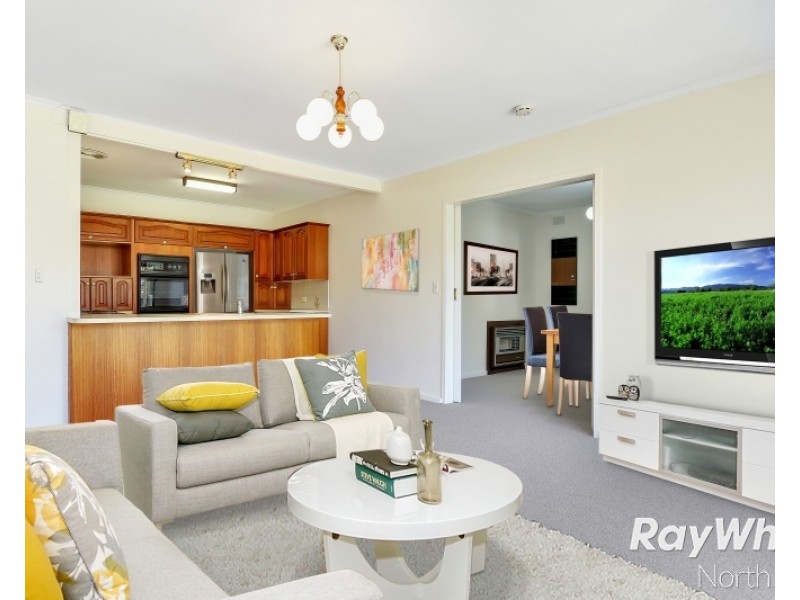 8 Janlyn Road, Vista SA 5091