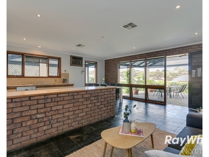 36 Castle Street, Modbury SA 5092