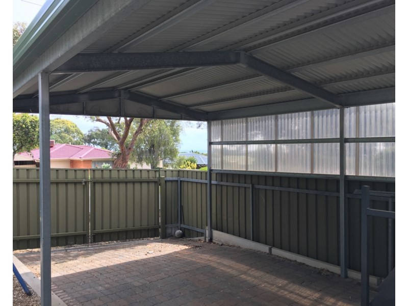 18 Warren Road, Para Vista SA 5093