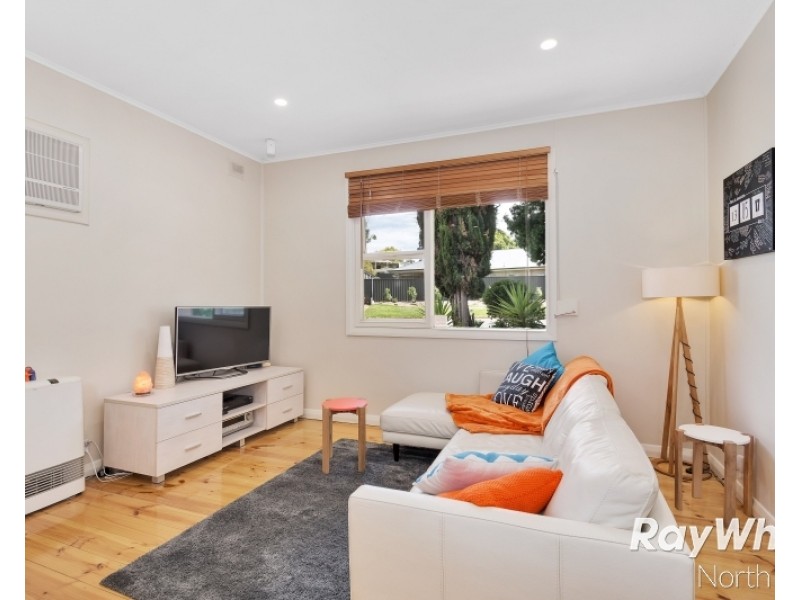 1a Cronulla Drive, Redwood Park SA 5097