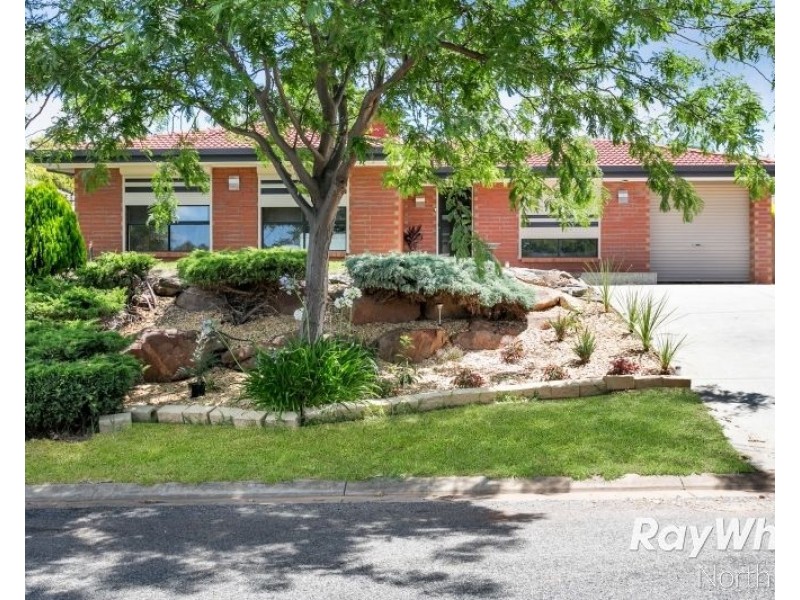 18 Taranaki Court, Greenwith SA 5125