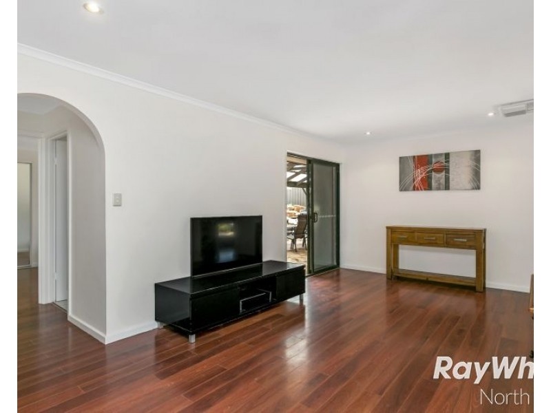 18 Taranaki Court, Greenwith SA 5125