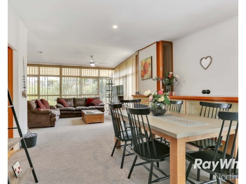 1 Gill Street, Para Hills SA 5096