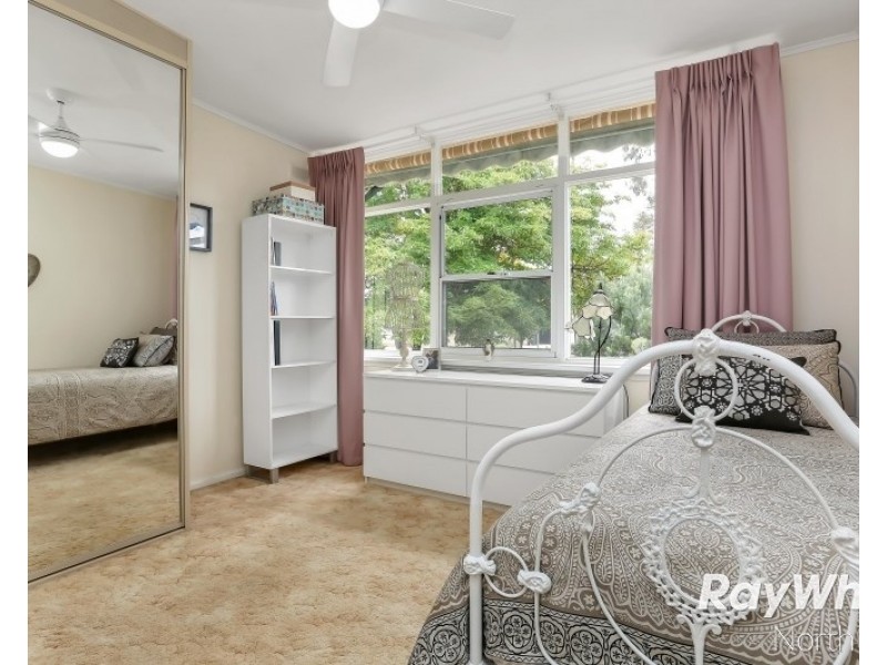 1 Gill Street, Para Hills SA 5096