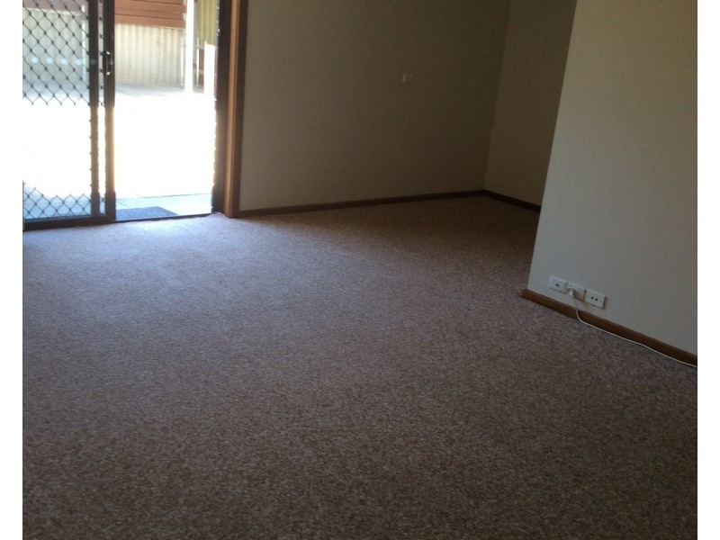 8 Waitara Road, Banksia Park SA 5091