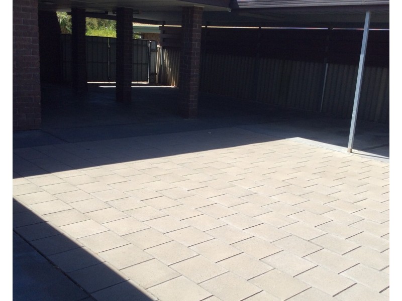 8 Waitara Road, Banksia Park SA 5091