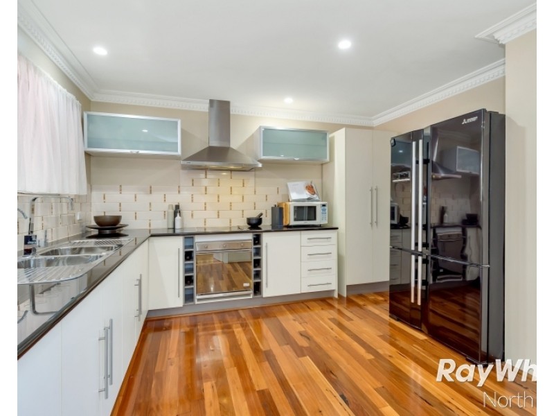 4 Hoylake Crescent, Fairview Park SA 5126