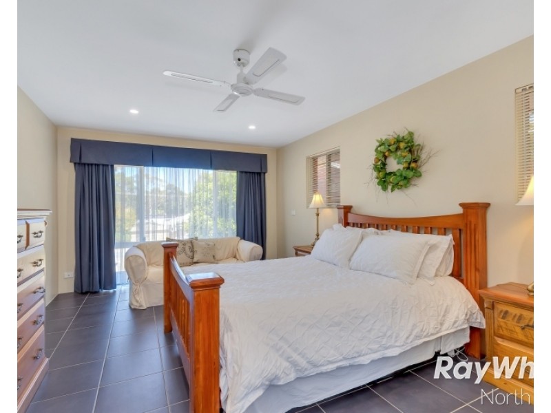 4 Hoylake Crescent, Fairview Park SA 5126