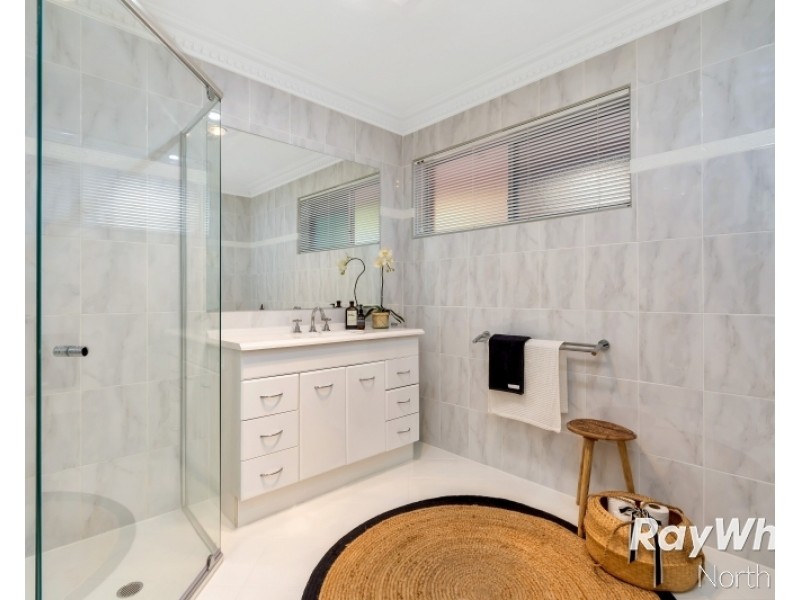 4 Hoylake Crescent, Fairview Park SA 5126