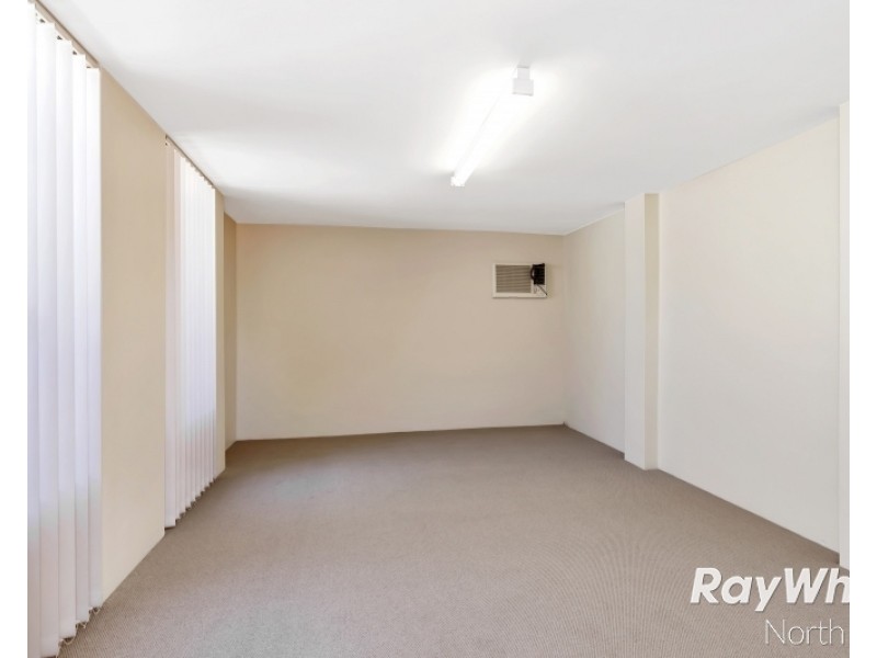 4 Hoylake Crescent, Fairview Park SA 5126