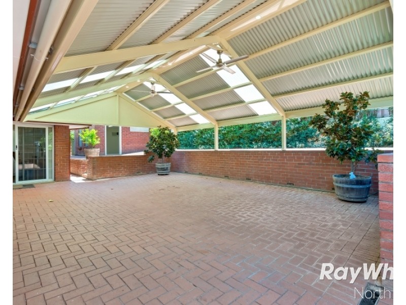 4 Hoylake Crescent, Fairview Park SA 5126