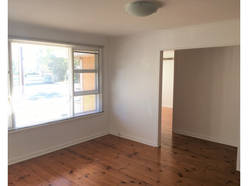 9 Coorong Crescent, Para Hills West SA 5096