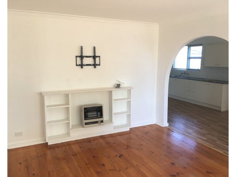 9 Coorong Crescent, Para Hills West SA 5096