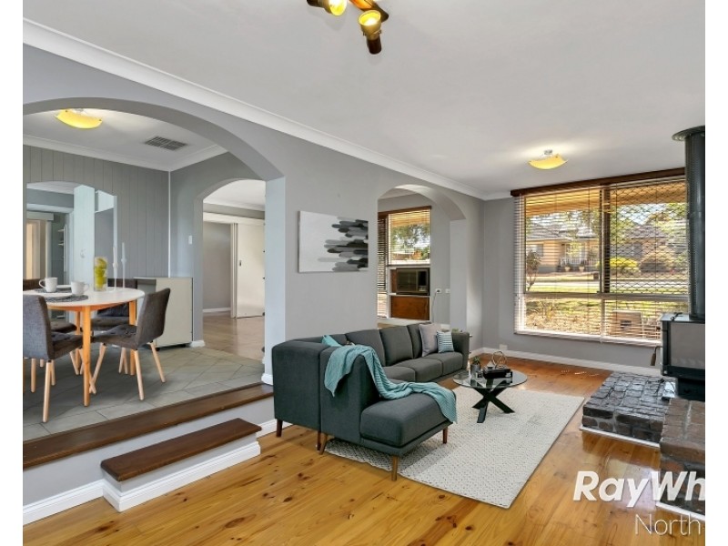 12 Penelope Avenue, Valley View SA 5093