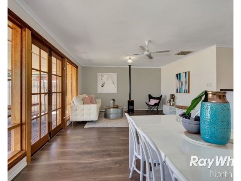 18 Burchmore Court, Blair Athol SA 5084