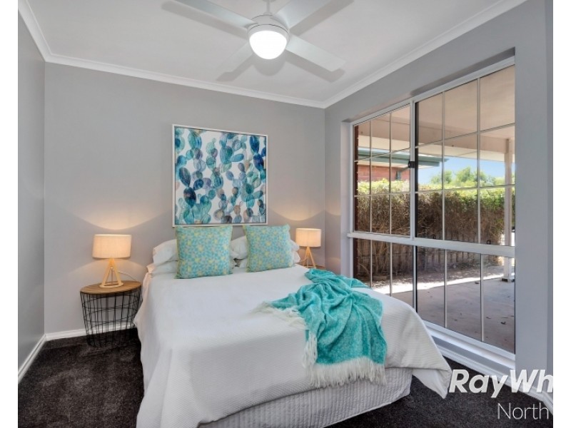 18 Burchmore Court, Blair Athol SA 5084