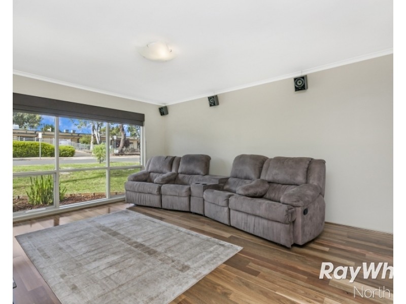 7 Pringle Avenue, Surrey Downs SA 5126