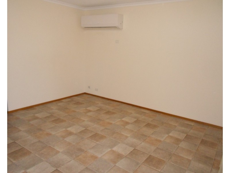 23 Potts Crescent, Burton SA 5110