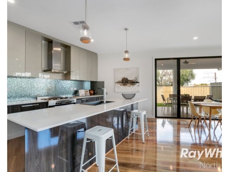 11 Cheryl Avenue, Valley View SA 5093