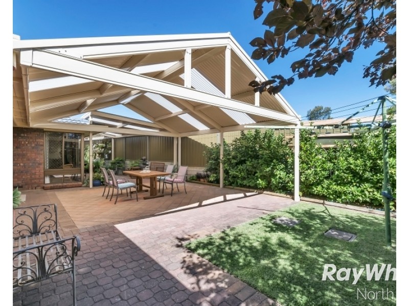 3 Tregrehan Court, St Agnes SA 5097